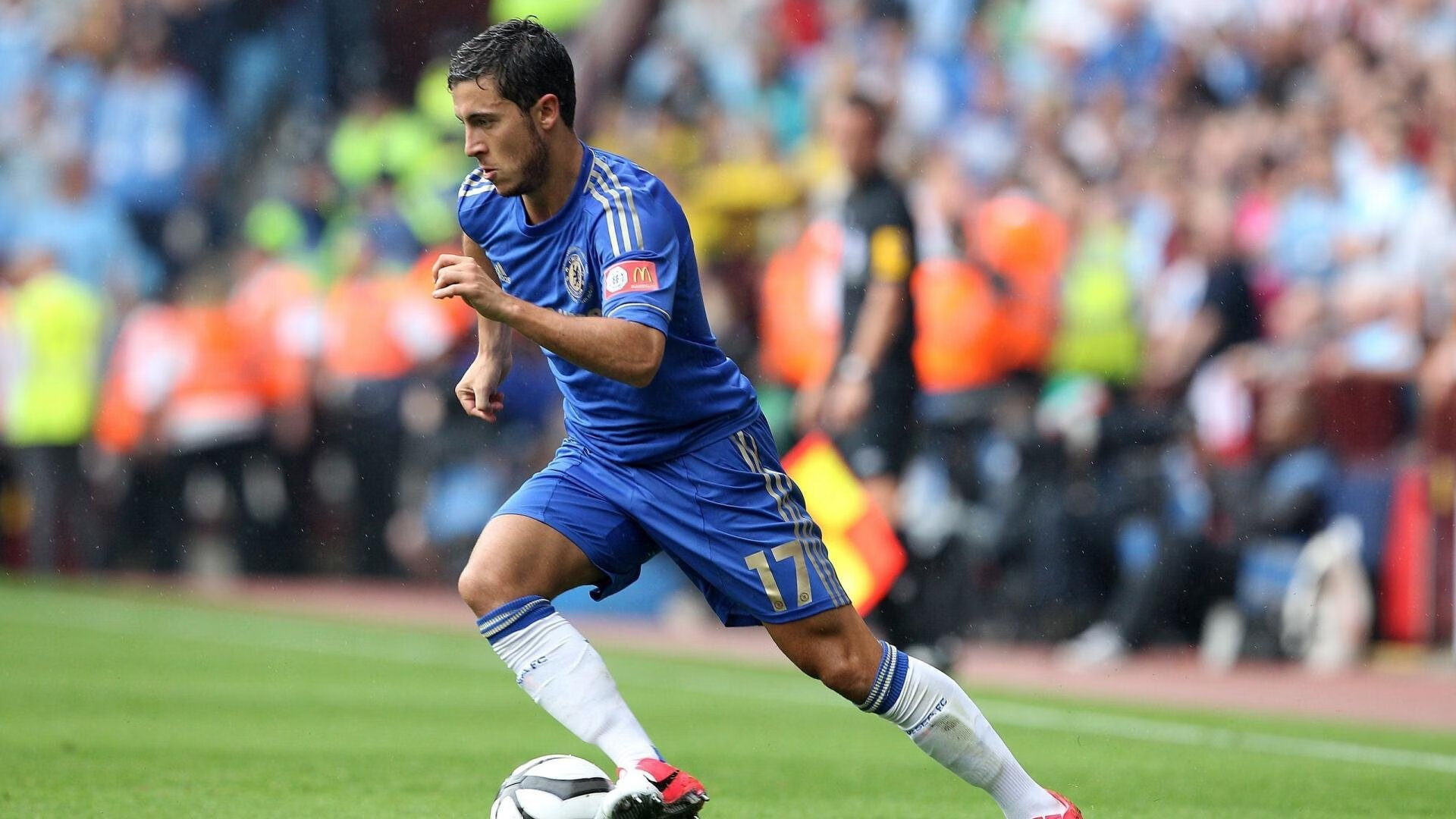 乐鱼娱乐登录-中国足球专家解读战术趋势，国足技战术分析